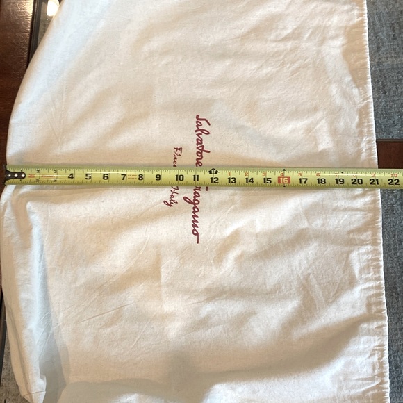 Salvatore Ferragamo Florence Italy large Purse Dust Bag 30” x 21” drawstrings - Picture 13 of 14